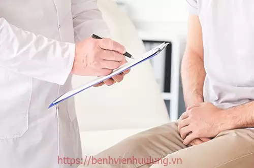 Bao quy đầu bị sưng mọng như cục mỡ là bị làm sao?